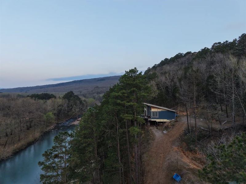 3.64 Acres with a Cabin in Franklin : Ozark : Franklin County : Arkansas