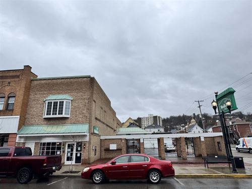 Multi-Use Corner Location Building : Ambridge : Beaver County : Pennsylvania