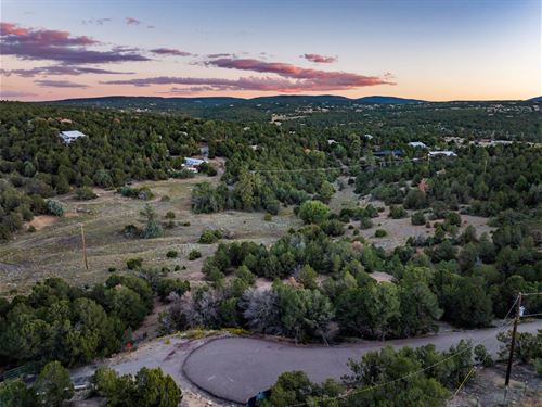 Enviable East Mountain Community : Tijeras : Bernalillo County : New Mexico