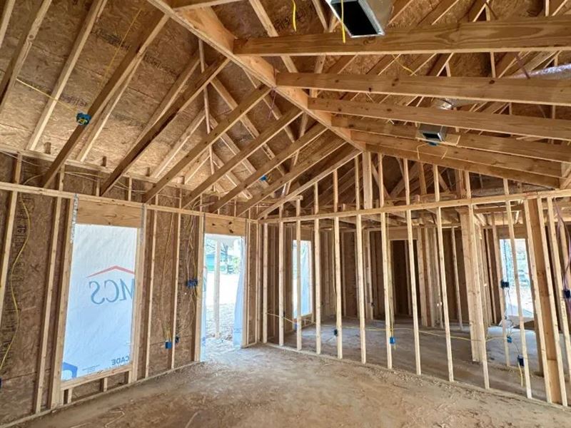 New-Construction Home on 2.5 Acres : Laurel : Jones County : Mississippi