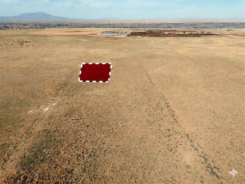 Wide Open Spaces : Belen : Valencia County : New Mexico