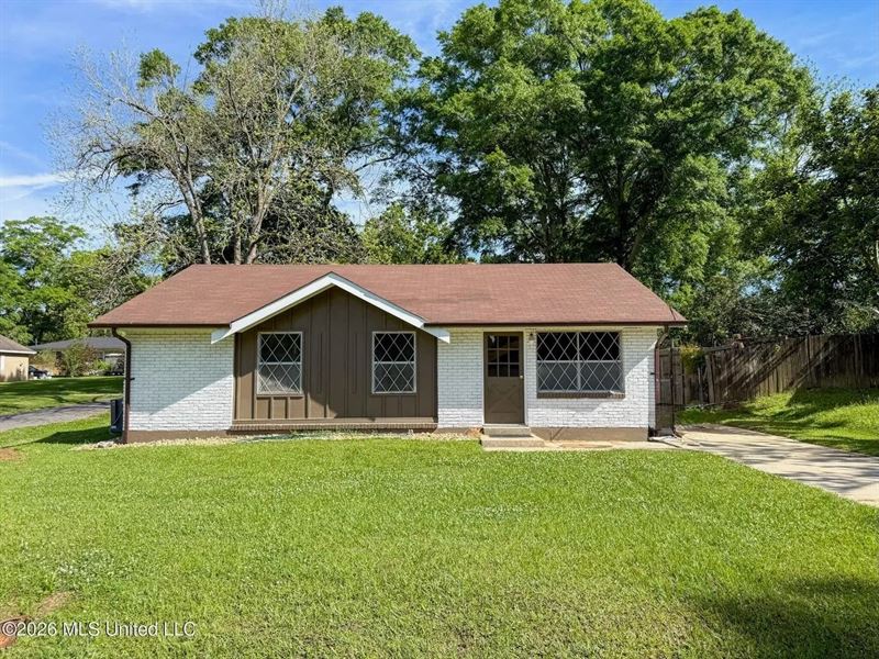 Renovated 3Br Home on Corner Lot : McComb : Pike County : Mississippi
