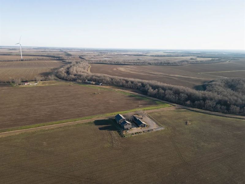 Lodge on 1 Acre in Tunica County : Dundee : Tunica County : Mississippi