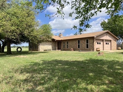 Chaney View Ranch : Ranger : Eastland County : Texas