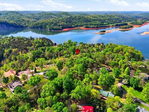 .60 Acre Lot in Gated Community : Mooresburg : Hawkins County : Tennessee