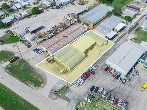 3,216 SF Office on 0.51 Acres : Lake Wales : Polk County : Florida