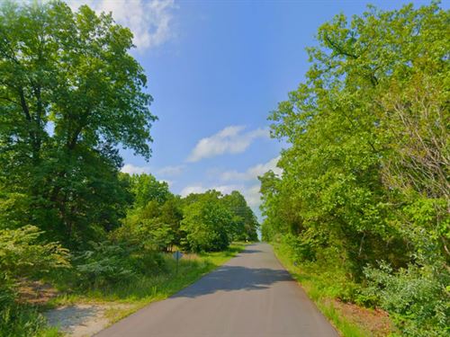 Paved Road, Power & Lake Nearby : Horseshoe Bend : Izard County : Arkansas