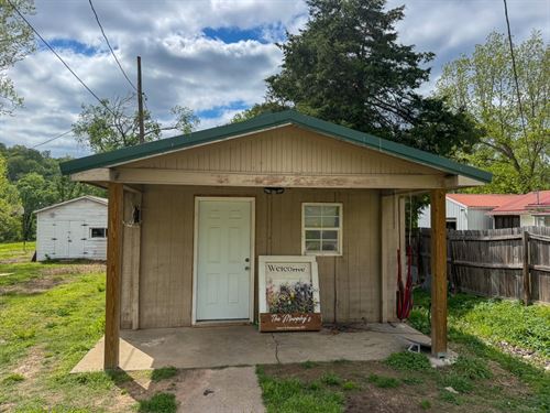 603 Park Street : Anderson : McDonald County : Missouri