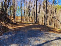 3.20 Acres with River Access : Laurel Springs : Ashe County : North Carolina