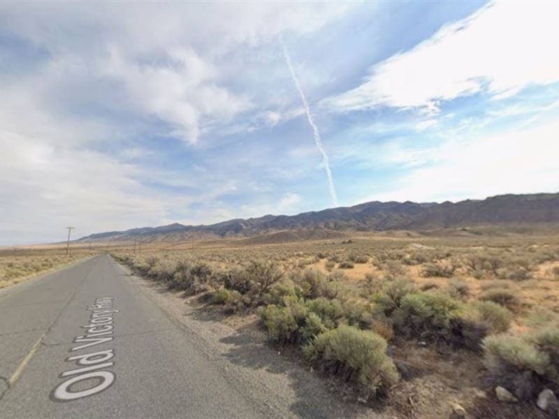 1.5 Acres Near Reno Nevada : Lovelock : Pershing County : Nevada