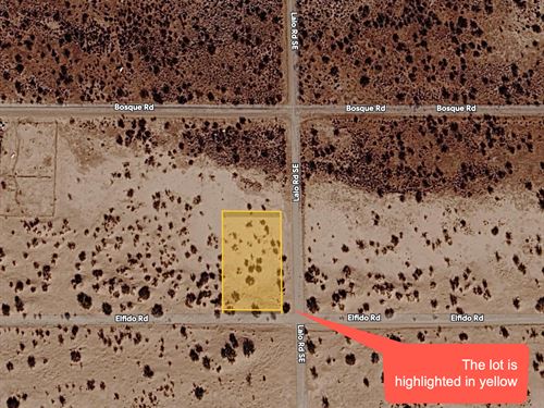Flat Corner Lot in Deming, NM : Deming : Luna County : New Mexico