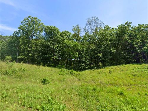 Near Lake, Owner Financing : Edwards : Benton County : Missouri