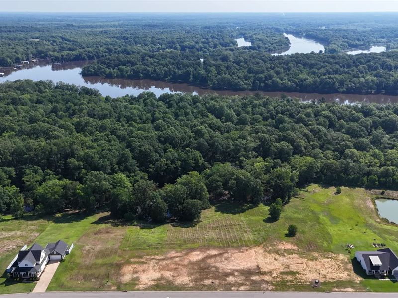 .853 Acre Lot in Ouachita Parish : West Monroe : Ouachita Parish : Louisiana