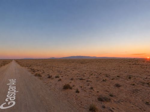 Scenic NM Lot with No Restrictions : Casa Colorada : Socorro County : New Mexico