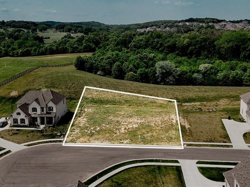 Cul-De-Sac Build Lot in Franklin : Franklin : Williamson County : Tennessee
