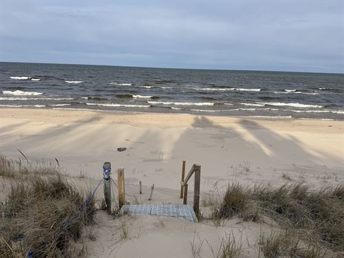 Pentwater Whispering Sands Lot : Pentwater : Oceana County : Michigan