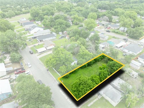 Well-Located Residential Lot : Waco : McLennan County : Texas