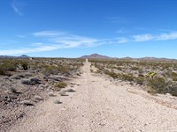 Your Desert Basecamp Near Lake Mead : Meadview : Mohave County : Arizona