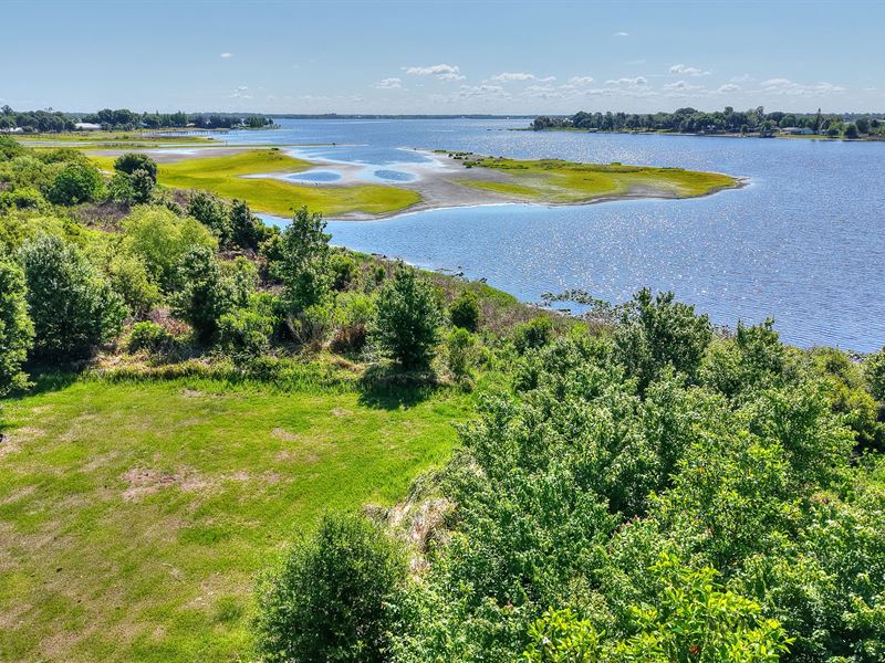Sportsman Preserve on Lake Buffum : Fort Meade : Hillsborough County : Florida