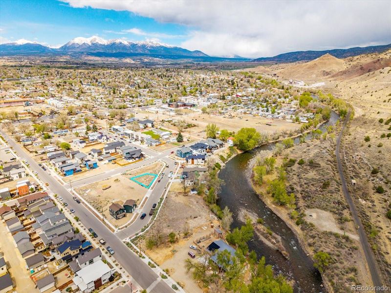 Unique Lot 39 in River Ridge : Salida : Chaffee County : Colorado