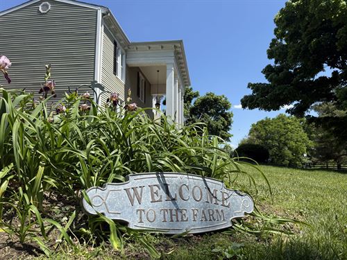 The Farm Inn : Danville : Boyle County : Kentucky