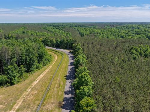 Darbytown Road 122 : Hohenwald : Lewis County : Tennessee