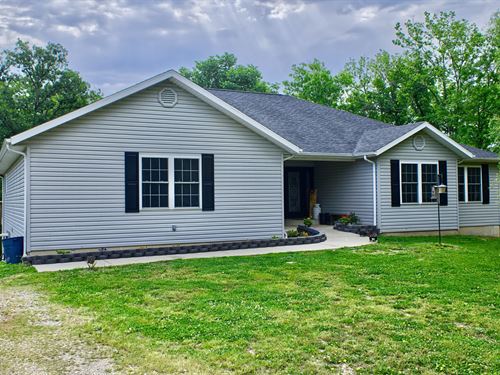 50 Groves Road : Iberia : Miller County : Missouri