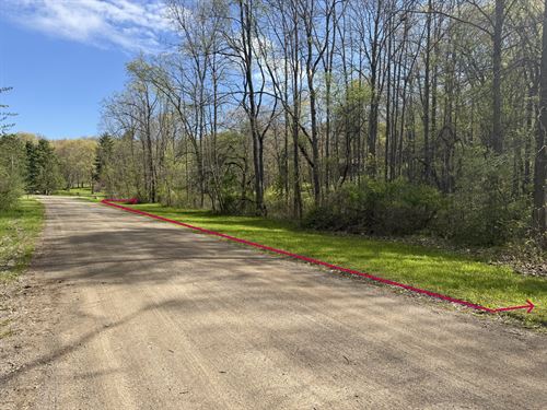 Valley Gate Road, Milford : Milford : Oakland County : Michigan