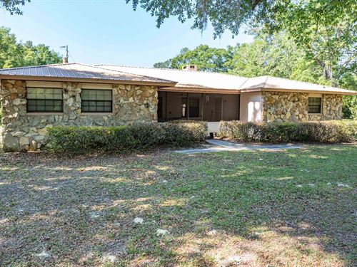 Escape To Peaceful Country Living : Lake City : Columbia County : Florida