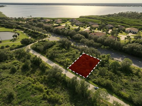 Gulf Coast Living Starts Here : Port Charlotte : Charlotte County : Florida