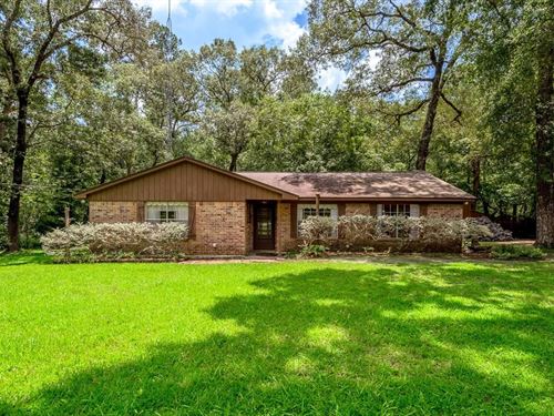 118 Pine Ridge Lane, Huntsville : Huntsville : Walker County : Texas