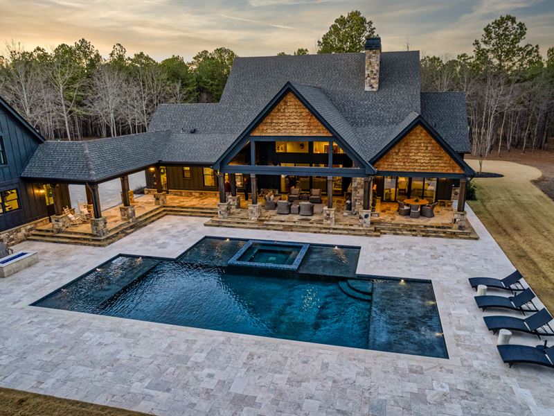 Extraordinary Private Estate : Madison : Morgan County : Georgia