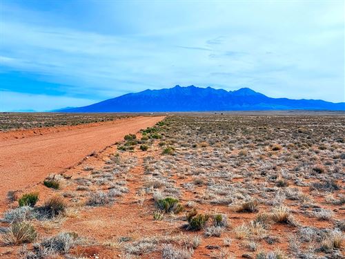 Central, Flat Land, Blanca Views : San Luis : Costilla County : Colorado