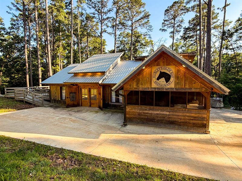 Hurley's Olde Bay Cabins Restaurant : Pineville : McDonald County : Missouri