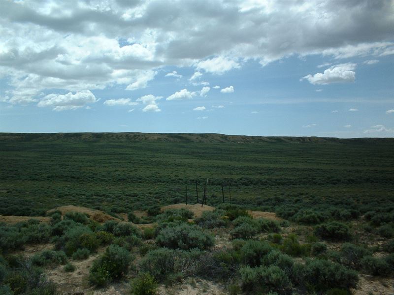 40 Acres in WY Sweetwater County : Rawlins : Sweetwater County : Wyoming