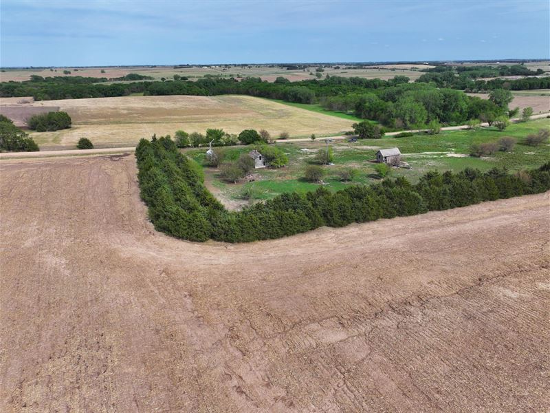 Webster County Combo Southeast : Blue Hill : Webster County : Nebraska