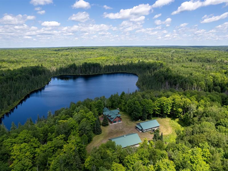 Winifred Lake Luxury : Presque Isle : Vilas County : Wisconsin