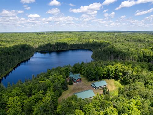 Winifred Lake Luxury : Presque Isle : Vilas County : Wisconsin