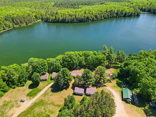 Halfway Lake Cottages : Newberry : Luce County : Michigan