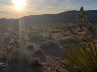 Power-Ready Acre Near Hoover Dam : Willow Beach : Mohave County : Arizona