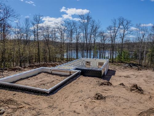 Broken Bow Lake Building Site : Lac Du Flambeau : Vilas County : Wisconsin