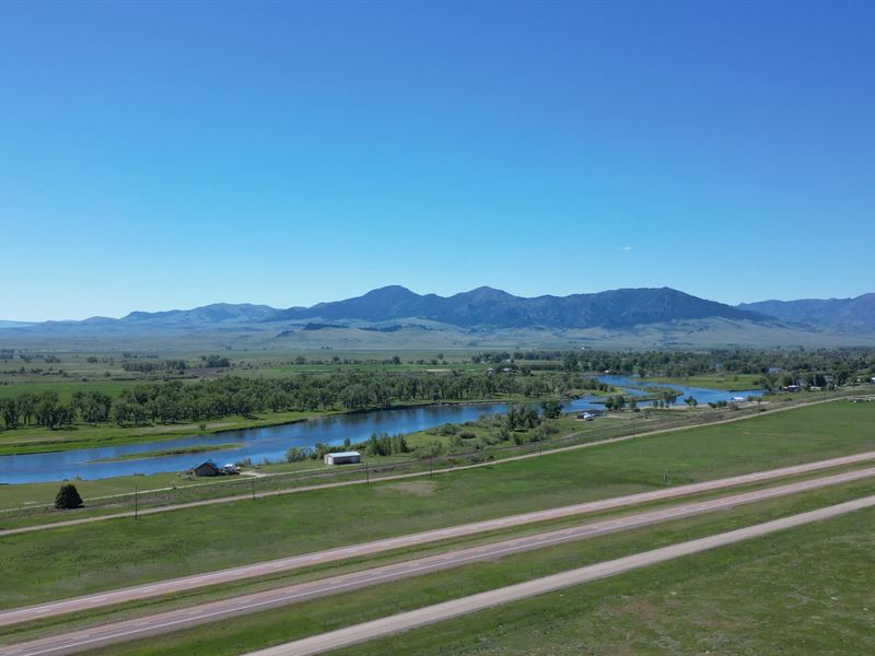 Premier Development Acreage Off : Cascade : Cascade County : Montana
