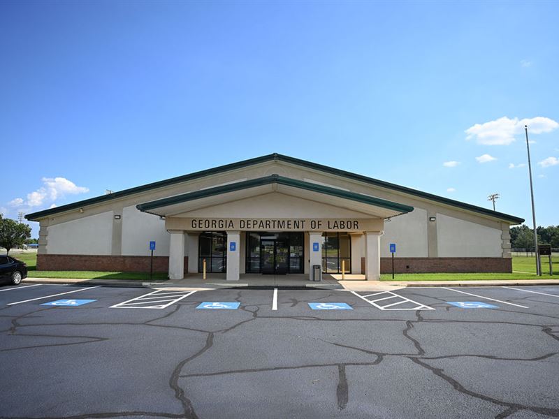 Prime Investment Opportunity : Warner Robins : Houston County : Georgia