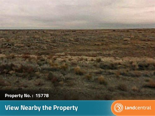 Beautiful Property in a Quiet Area : Los Lunas : Valencia County : New Mexico