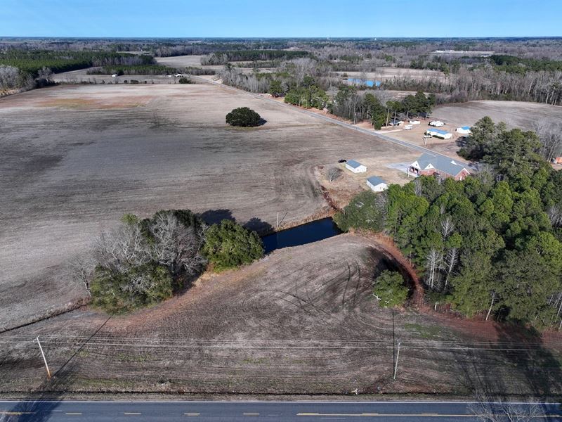Residential and Farm Land : Fairmont : Robeson County : North Carolina
