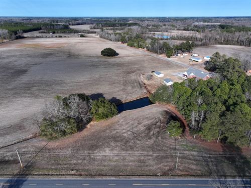 Residential and Farm Land : Fairmont : Robeson County : North Carolina