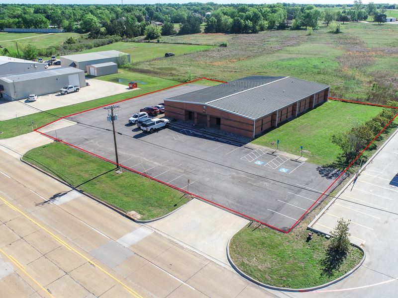 Church Street Commercial Sale : Paris : Lamar County : Texas