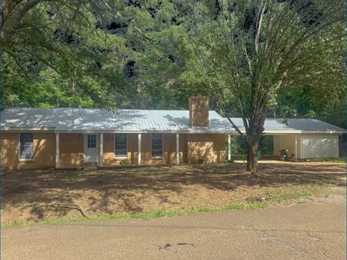 Home in Yazoo County at 2159 Sunny : Benton : Yazoo County : Mississippi
