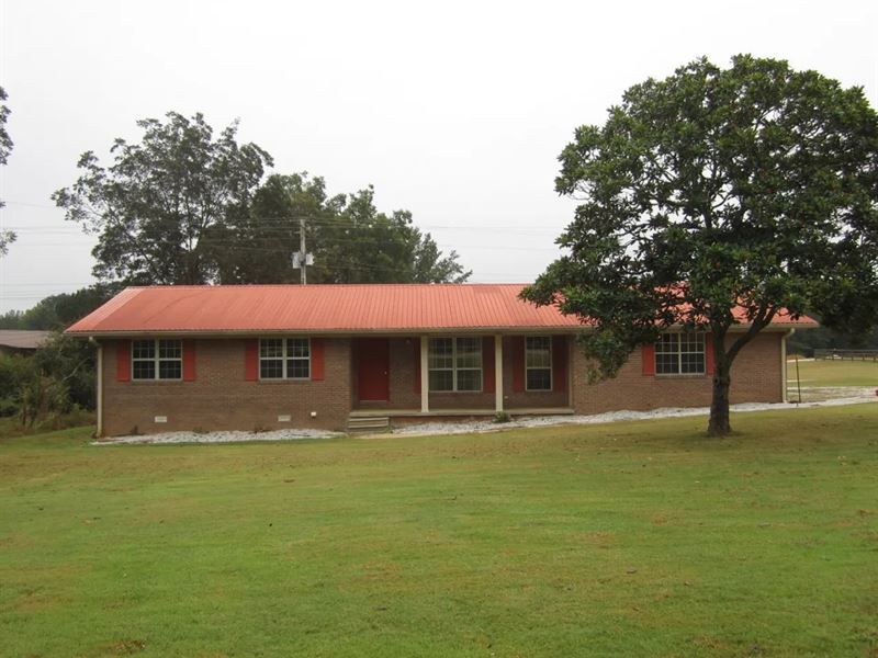 2.75 Acres with Home in Union Count : New Albany : Union County : Mississippi
